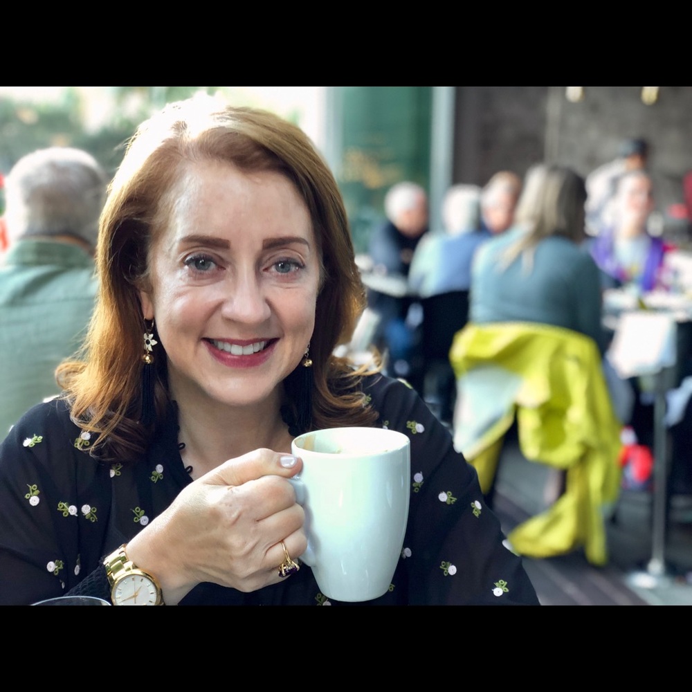 Meet your Posher, Leslie